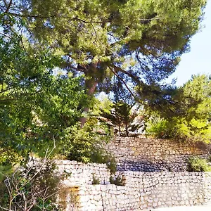 pietra.aixenprovencehotels.org/
