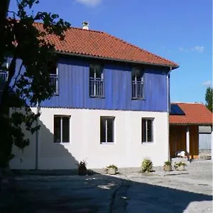 lou-lombres.midi-pyreneeshotels.com/